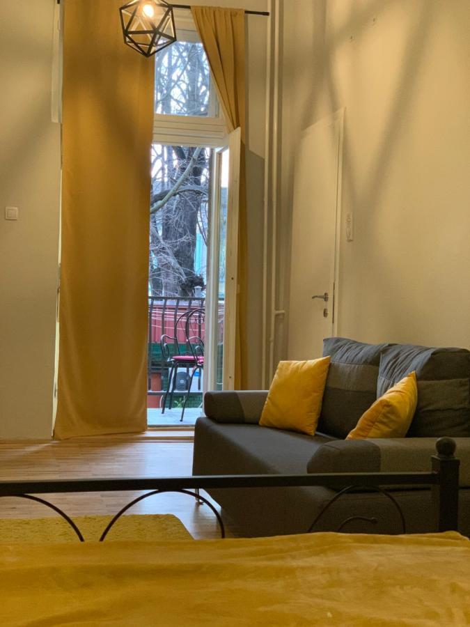 Apart Rooms Sova Novi Sad Bagian luar foto